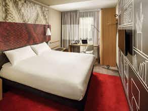 Hotel Ibis London Docklands Canary Wharf photo 4
