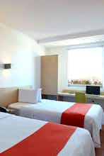 Hotel One Querétaro Plaza Galerías photo 3