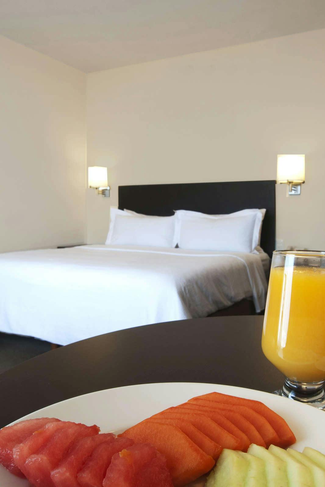 Hotel Fiesta Inn Cuernavaca photo 1