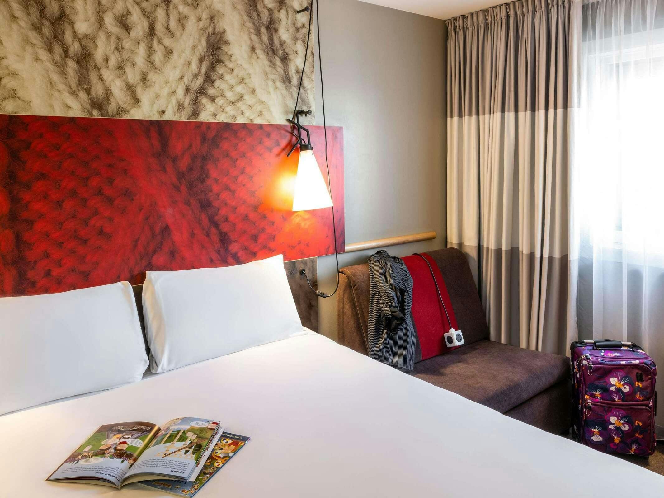 Hotel ibis Manchester Centre Princess Street photo 5