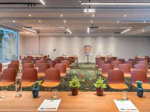 Hotel ibis Styles Barcelona SJ Despi photo 2