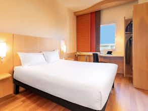 Hotel Ibis Madrid Calle Alcalá photo 4