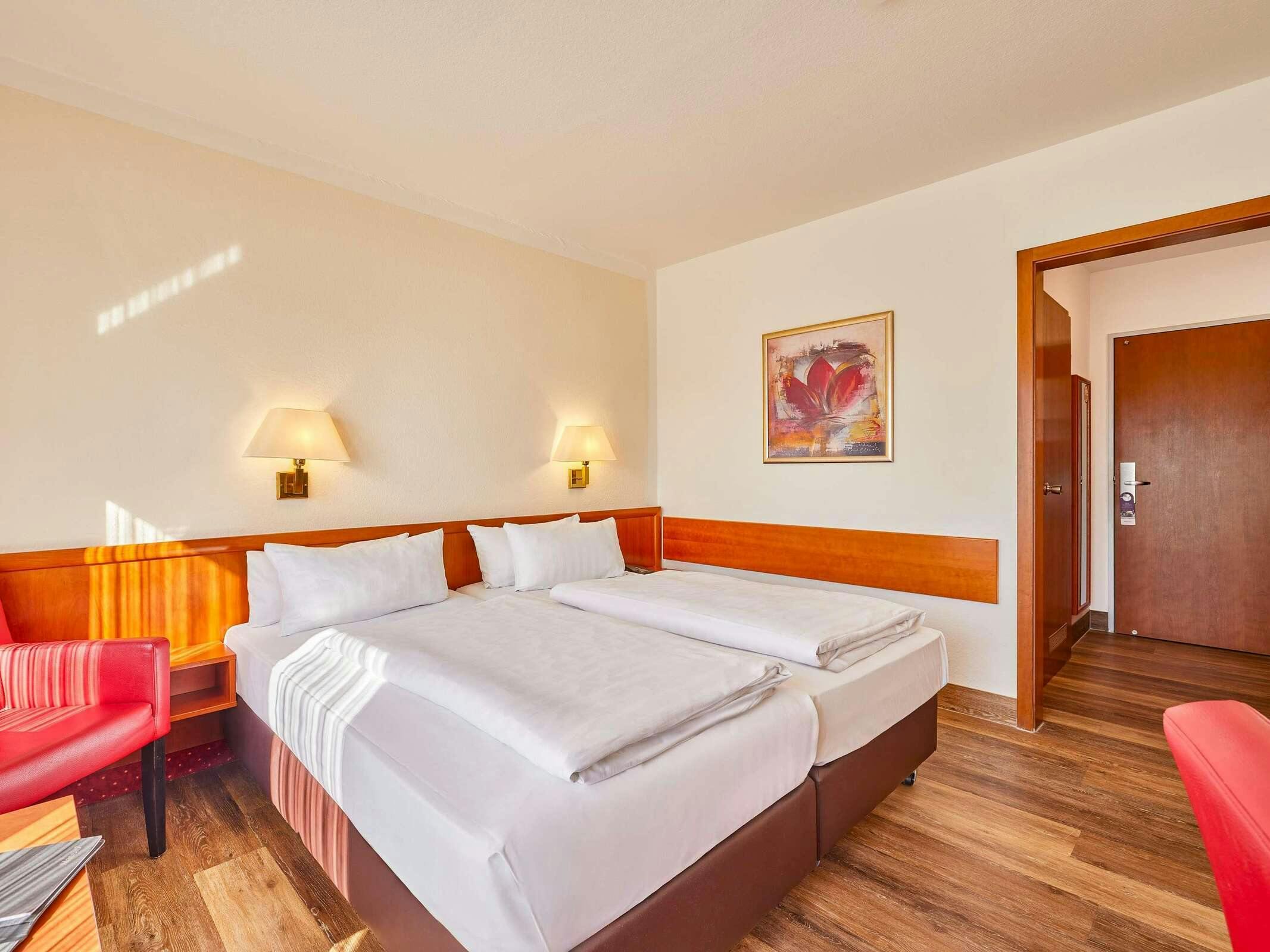 Hotel Mercure Hotel Bad Duerkheim An Den Salinen photo 2