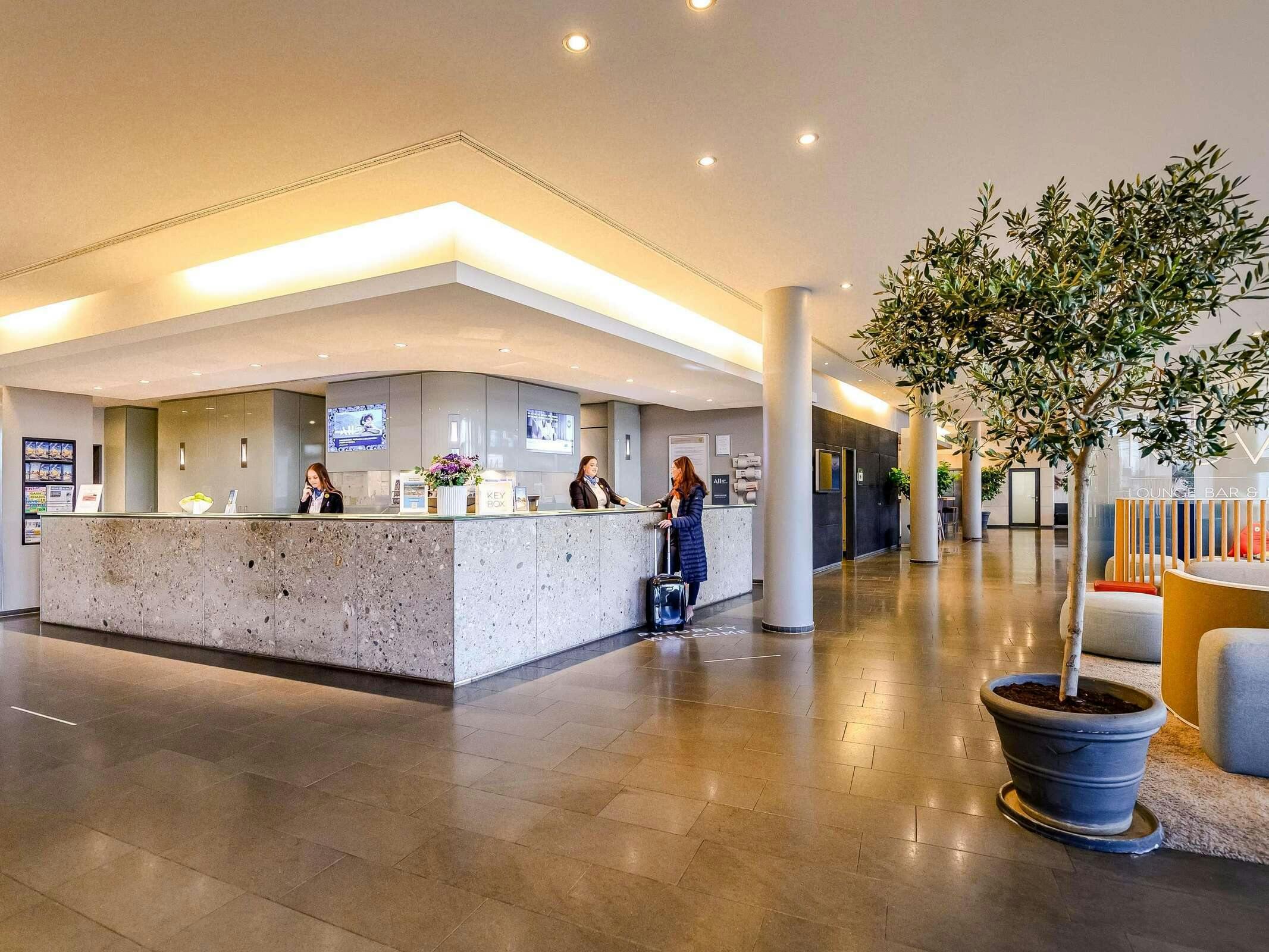 Hotel Novotel Muenchen Messe photo 4