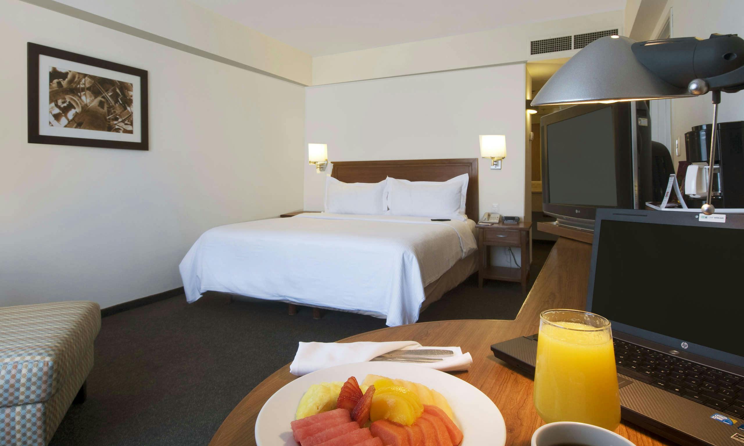 Fiesta Inn Puebla Finsa