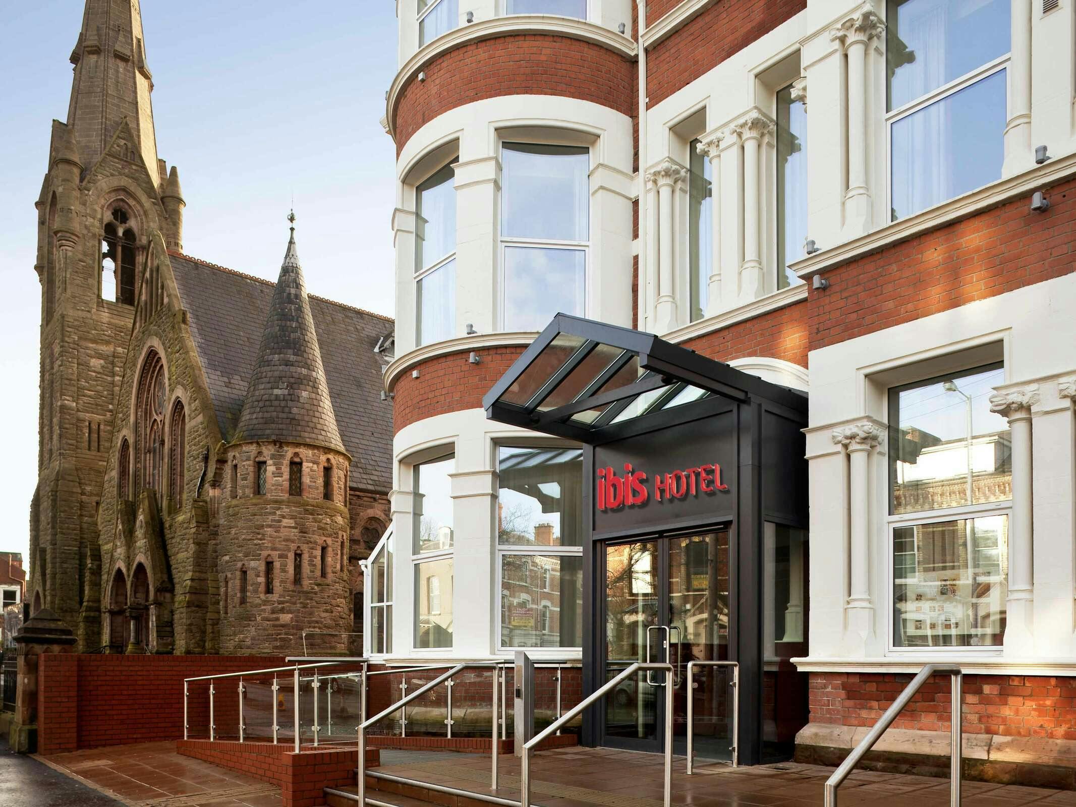 Ibis Belfast Queens Quarter