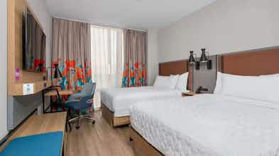 Hotel Tru by Hilton Brooklyn NY photo 2