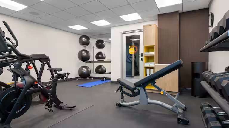 Hotel Tru by Hilton Brooklyn NY photo 4