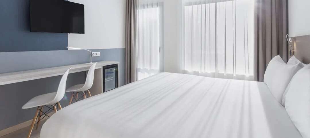 Hotel B&B HOTEL Donostia San Sebastián Aeropuerto photo 2