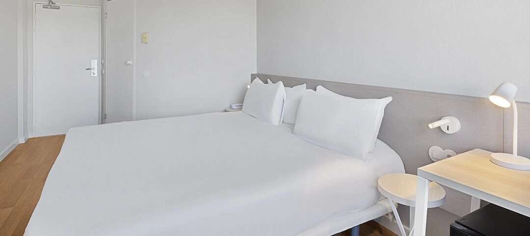 Hotel B&B HOTEL Zaragoza Centro photo 2