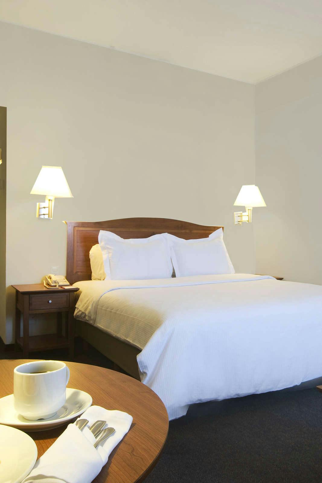 Hotel Fiesta Inn Mexicali photo 1