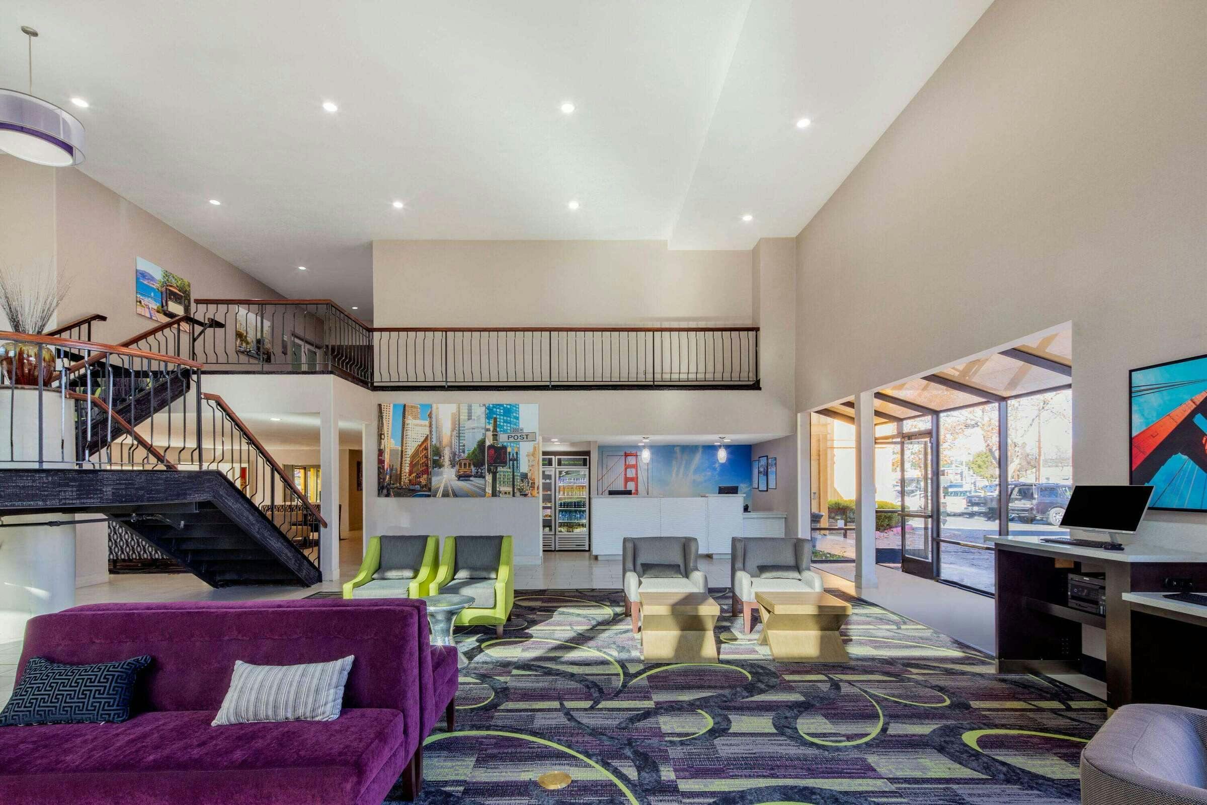 Hotel La Quinta Inn Ste Oakland Hayw photo 5