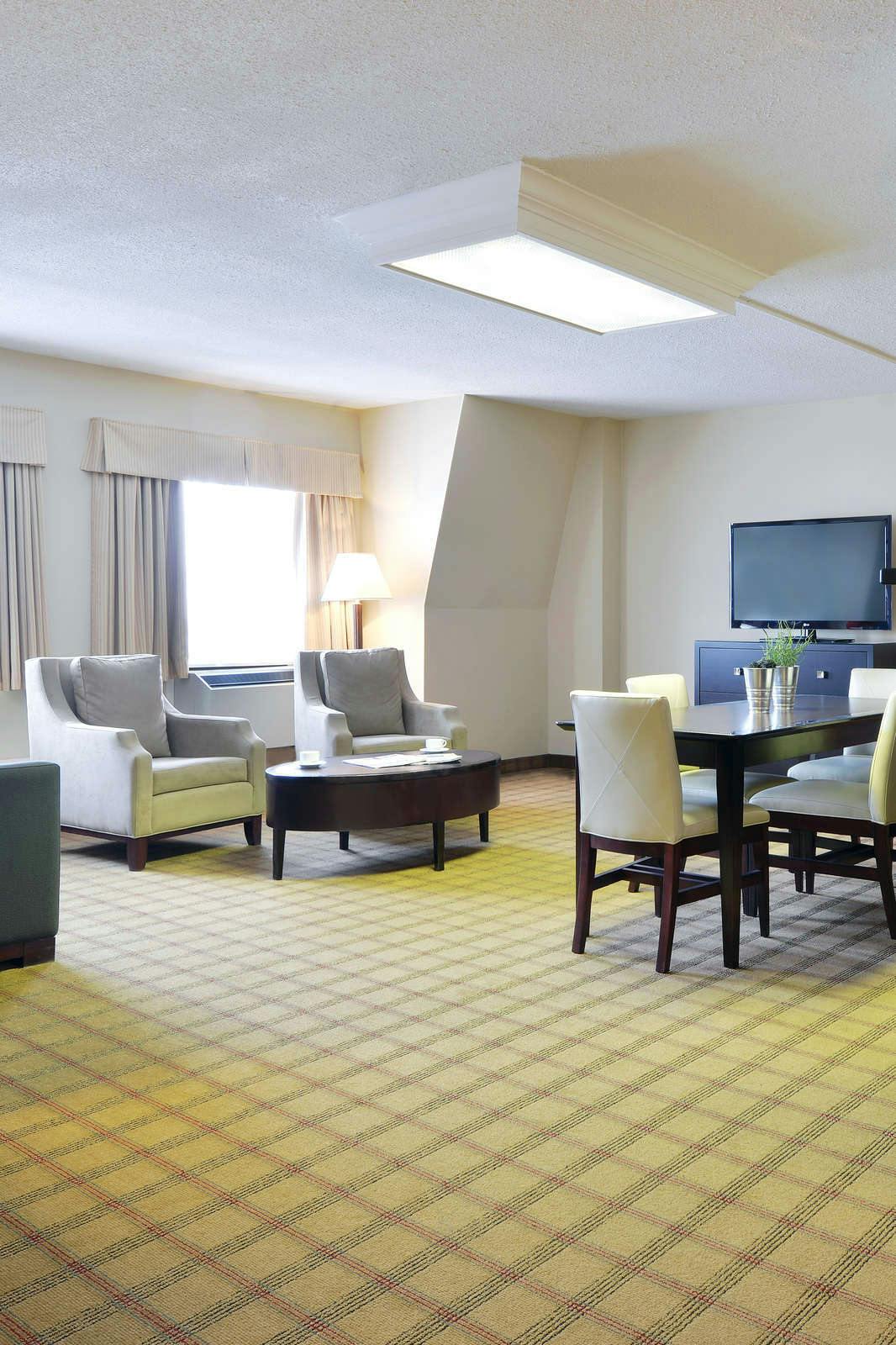 Hotel Holiday Inn Ottawa Dwtn - Parliament Hill photo 4