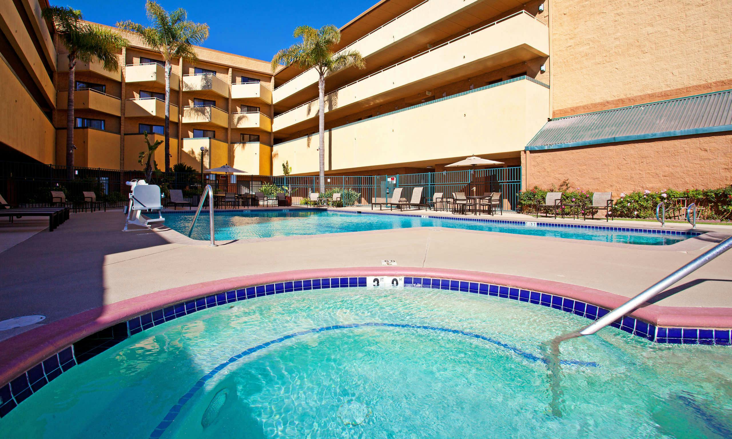 Radisson Hotel Santa Maria