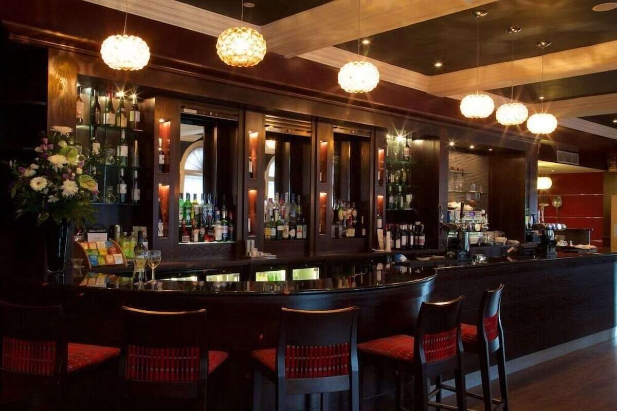 London Croydon Aerodrome Hotel by Sunday