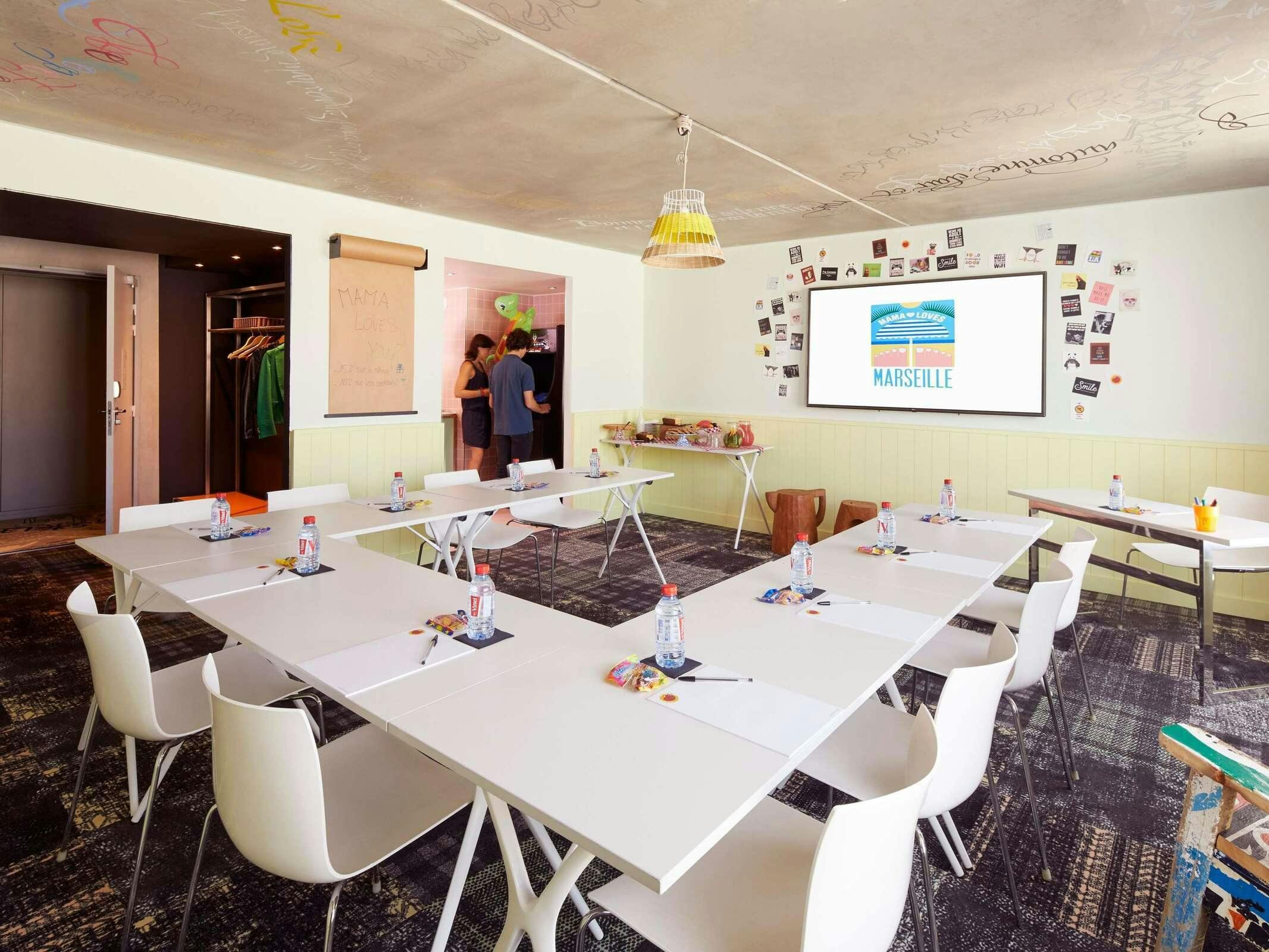 Hotel Mama Shelter Marseille photo 5