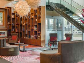 Hotel Mövenpick Hotel Amsterdam City Center photo 3