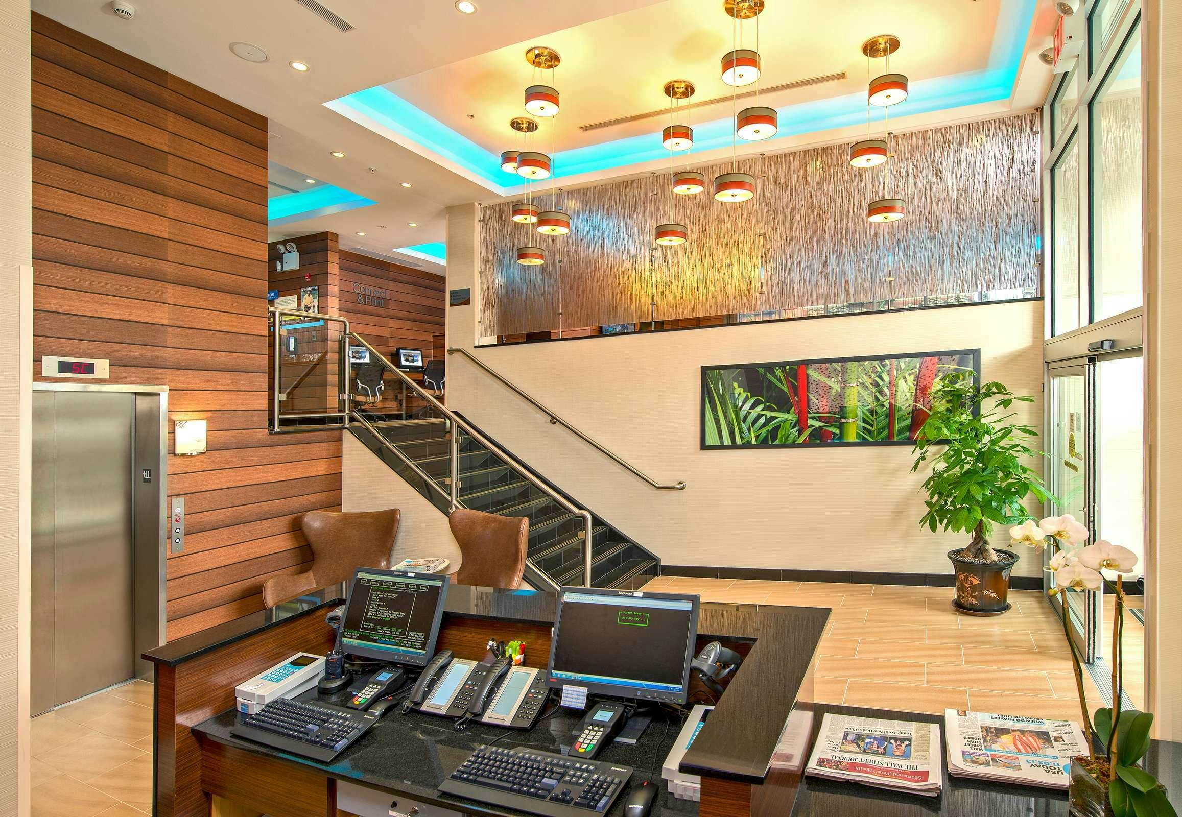 Fairfield Inn & Suites Downtown East