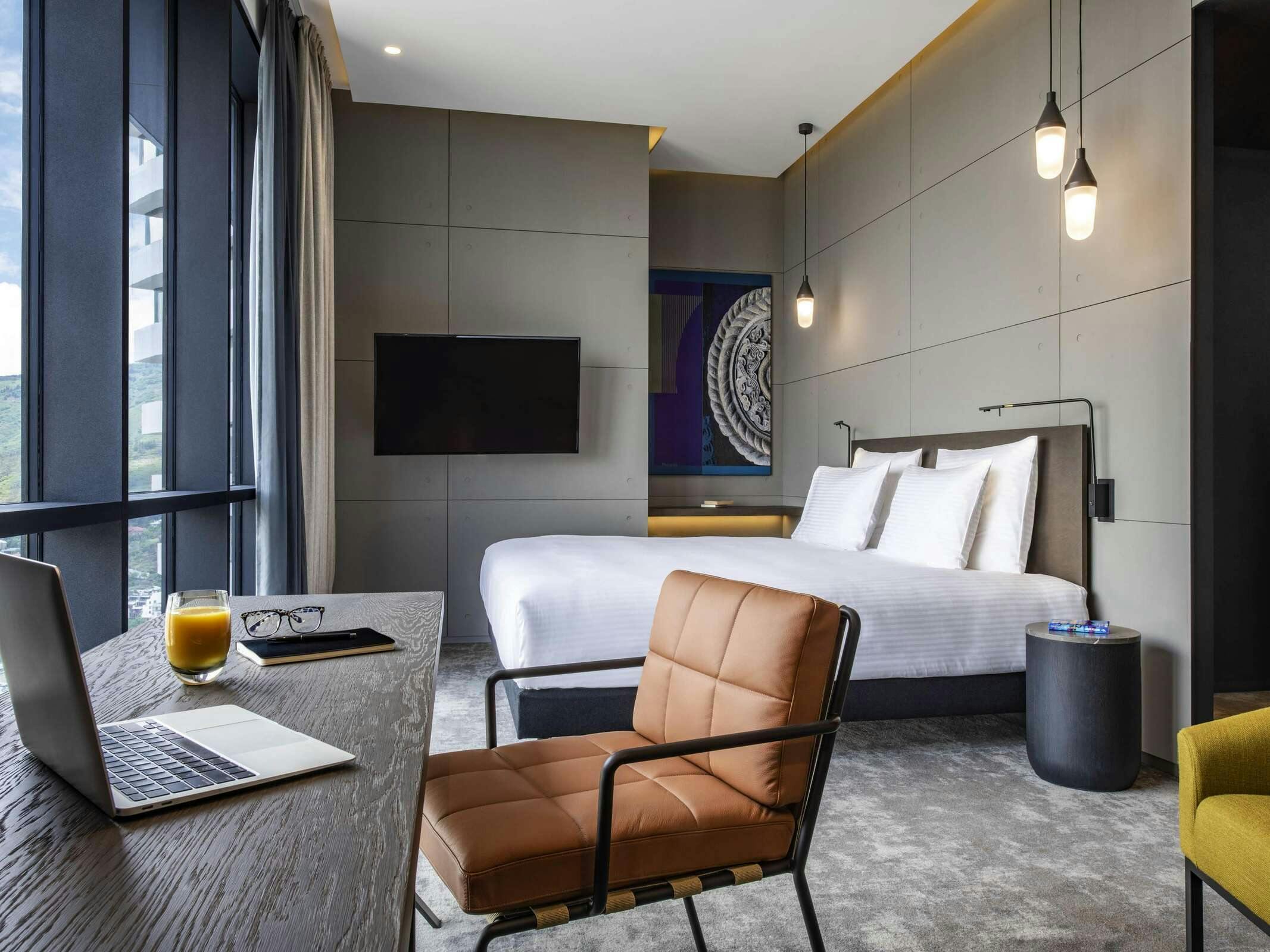 Hotel Pullman Tbilisi Axis Towers photo 4