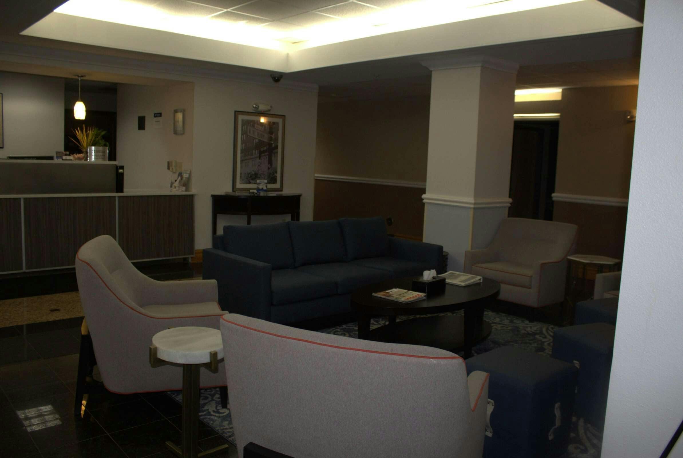 Hotel Wingate North East photo 2