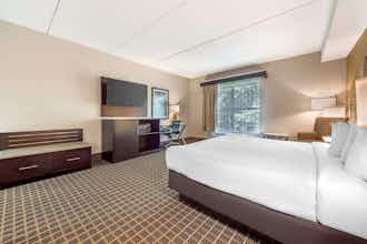 Hotel Wingate North East photo 4