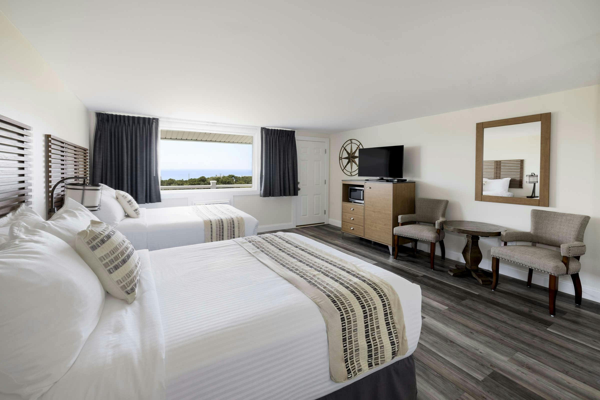 Dune Crest Hotel