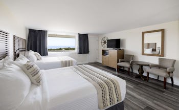 Dune Crest Hotel