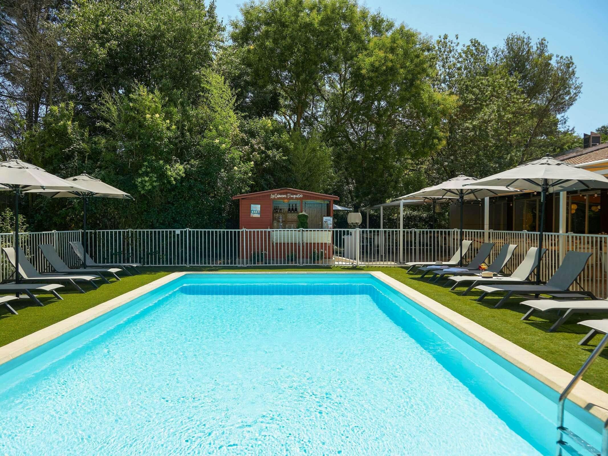 Hotel Mercure Aix-en-Provence Beaumanoir photo 2