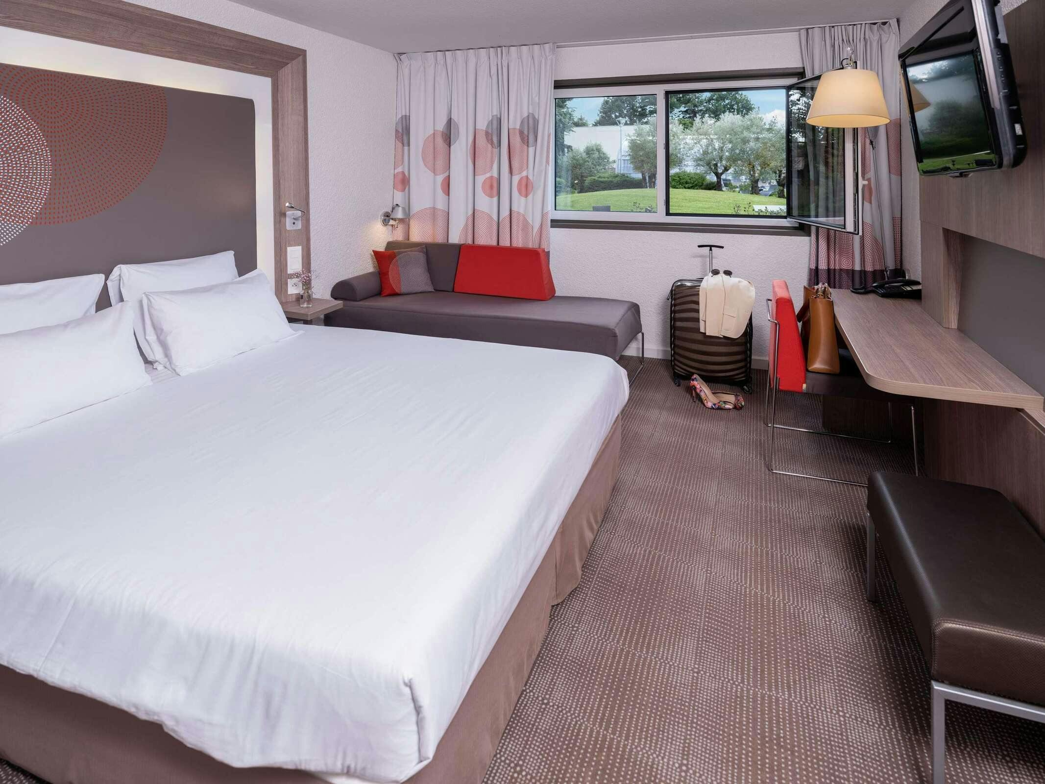 Hotel Novotel Nantes Carquefou photo 2