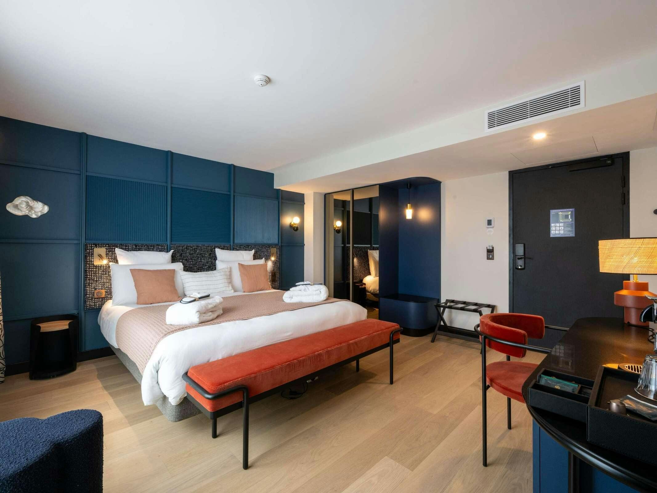 Hotel Hôtel Mercure La Rochelle Vieux Port Sud photo 5
