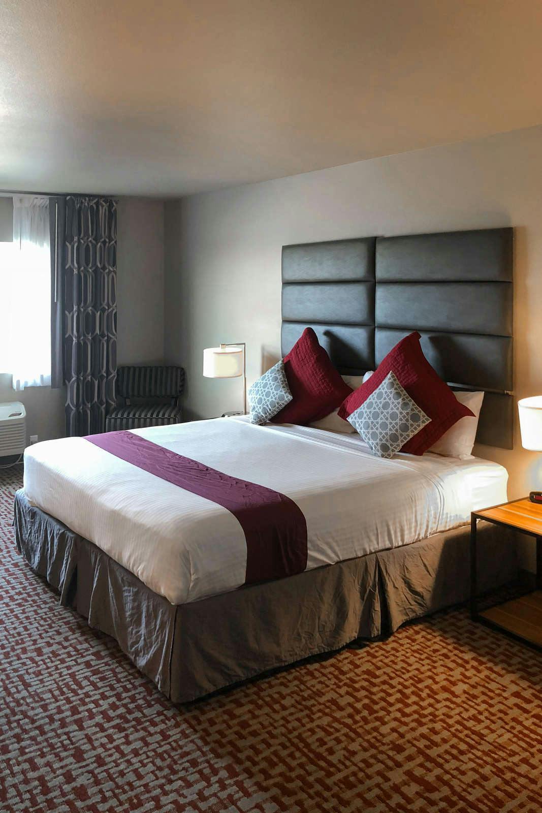 Hotel Coast Hilltop Inn photo 1