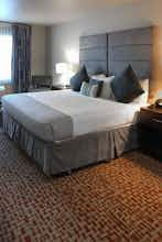 Hotel Coast Hilltop Inn photo 2