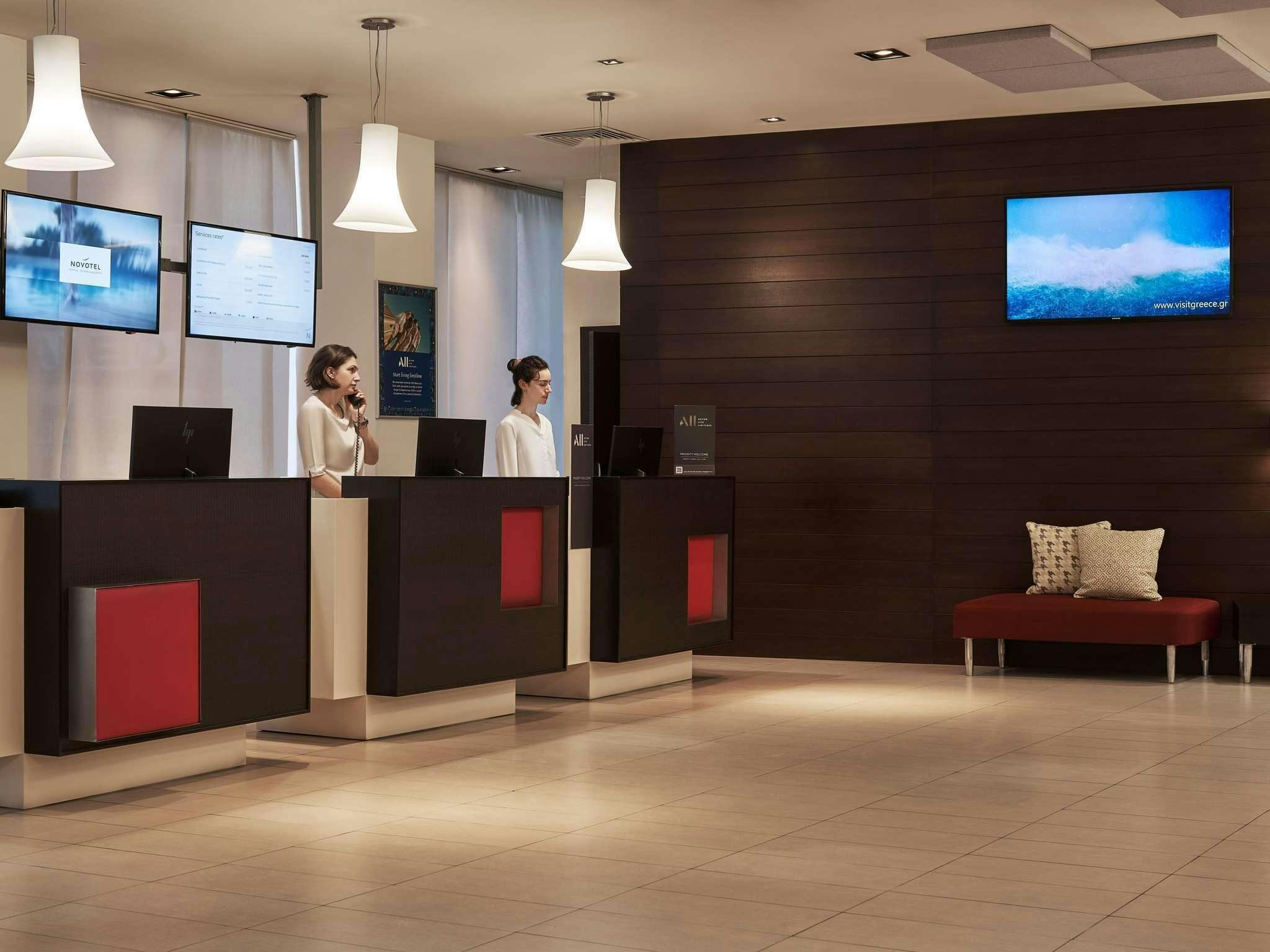 Hotel Novotel Athenes photo 3
