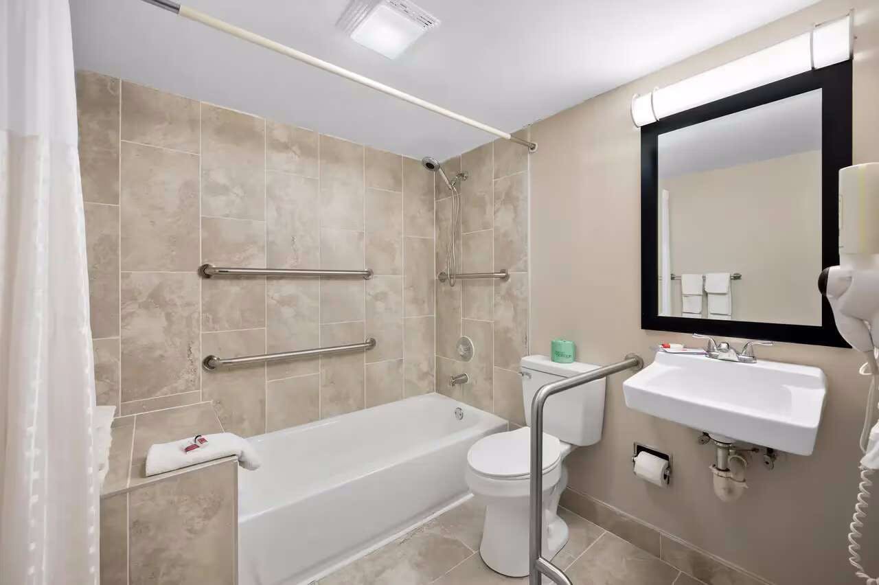 Hotel Quality Inn Fort Myers Cape Coral photo 4