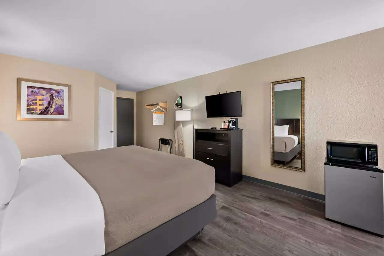 Hotel Quality Inn Fort Myers Cape Coral photo 2