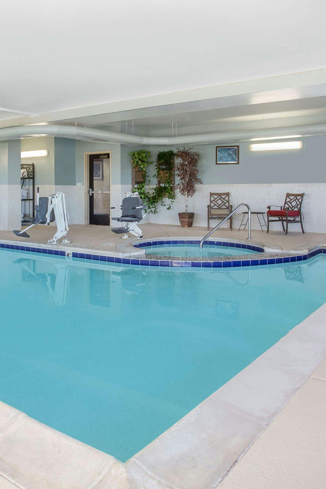 Hotel First Choice Inns At The Swell photo 4