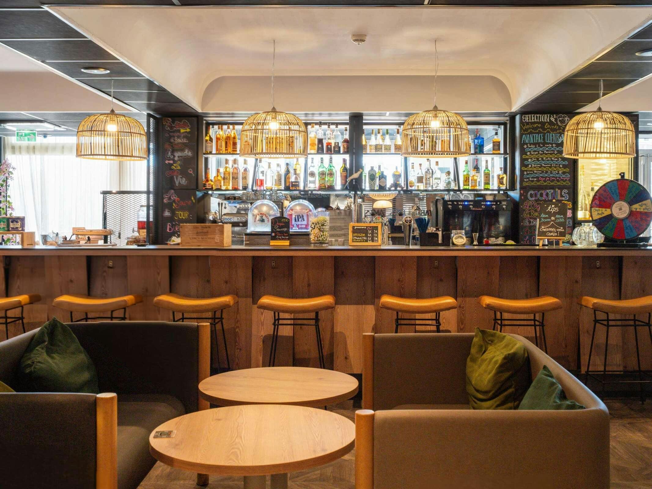 Hotel Novotel Bordeaux Centre Meriadeck photo 2