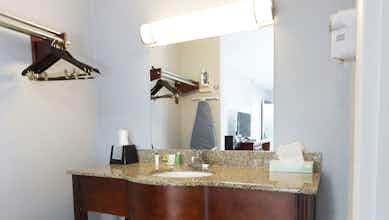 Hotel Sunrise Inn Williamstown photo 5