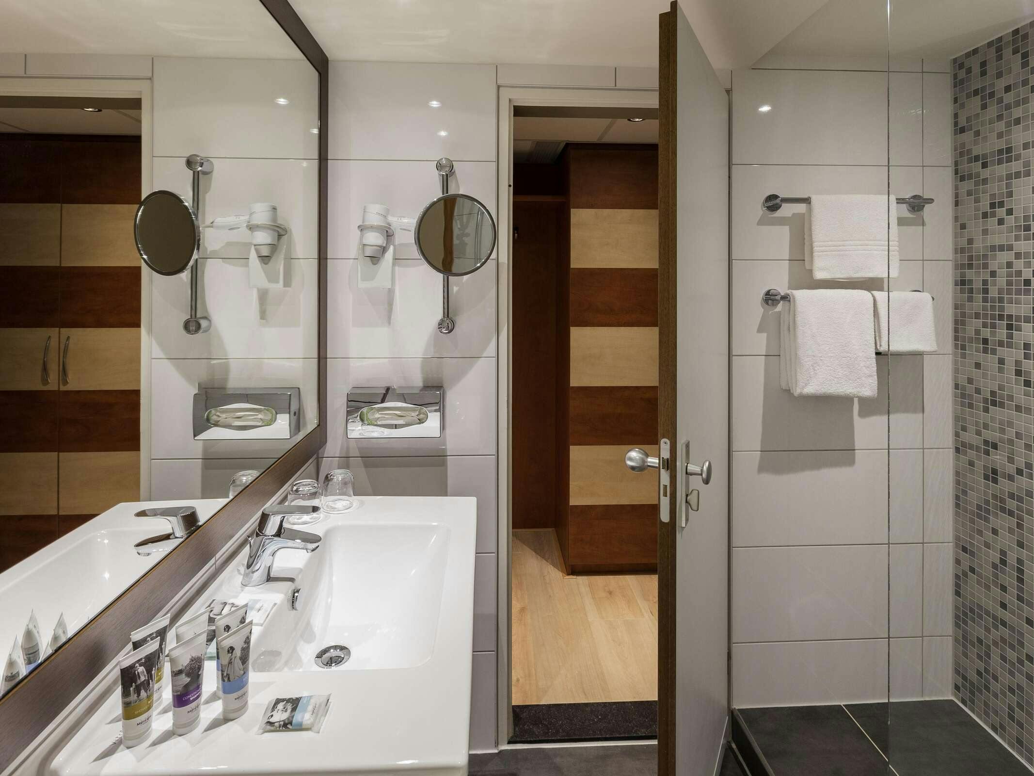 Hotel Mercure Hotel Amsterdam West photo 2