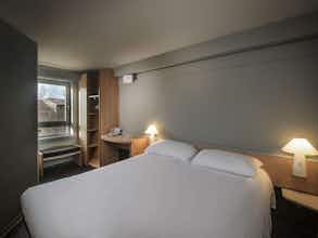 Hotel Ibis Carcassonne Centre La Cité photo 4