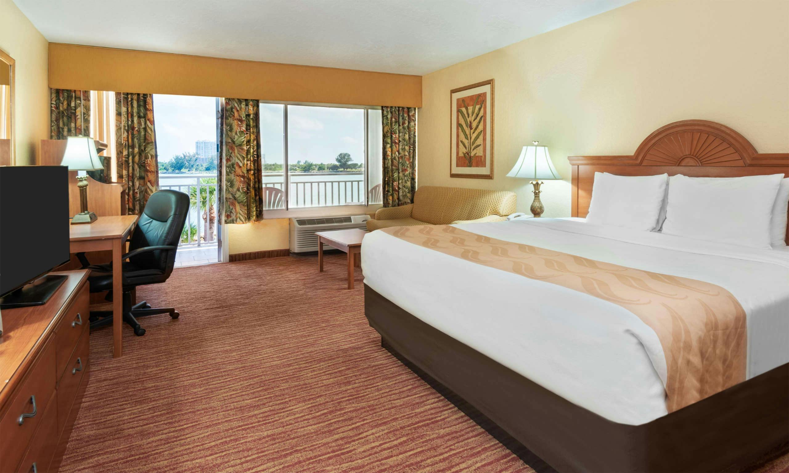 Quality Hotel Beach Resort