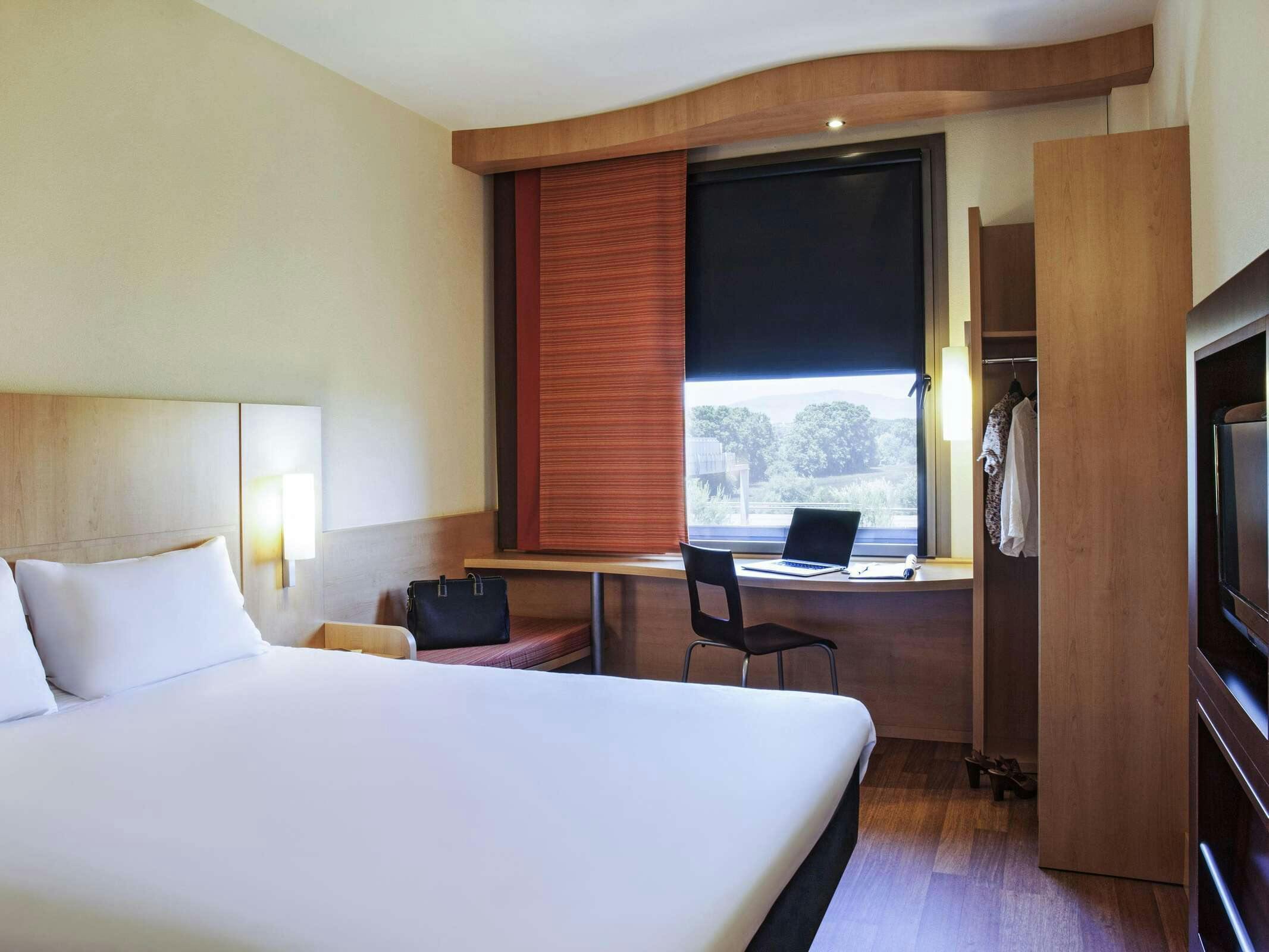 Hotel Ibis Barcelona Mollet photo 5