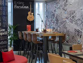 Hotel Ibis Barcelona Meridiana photo 4
