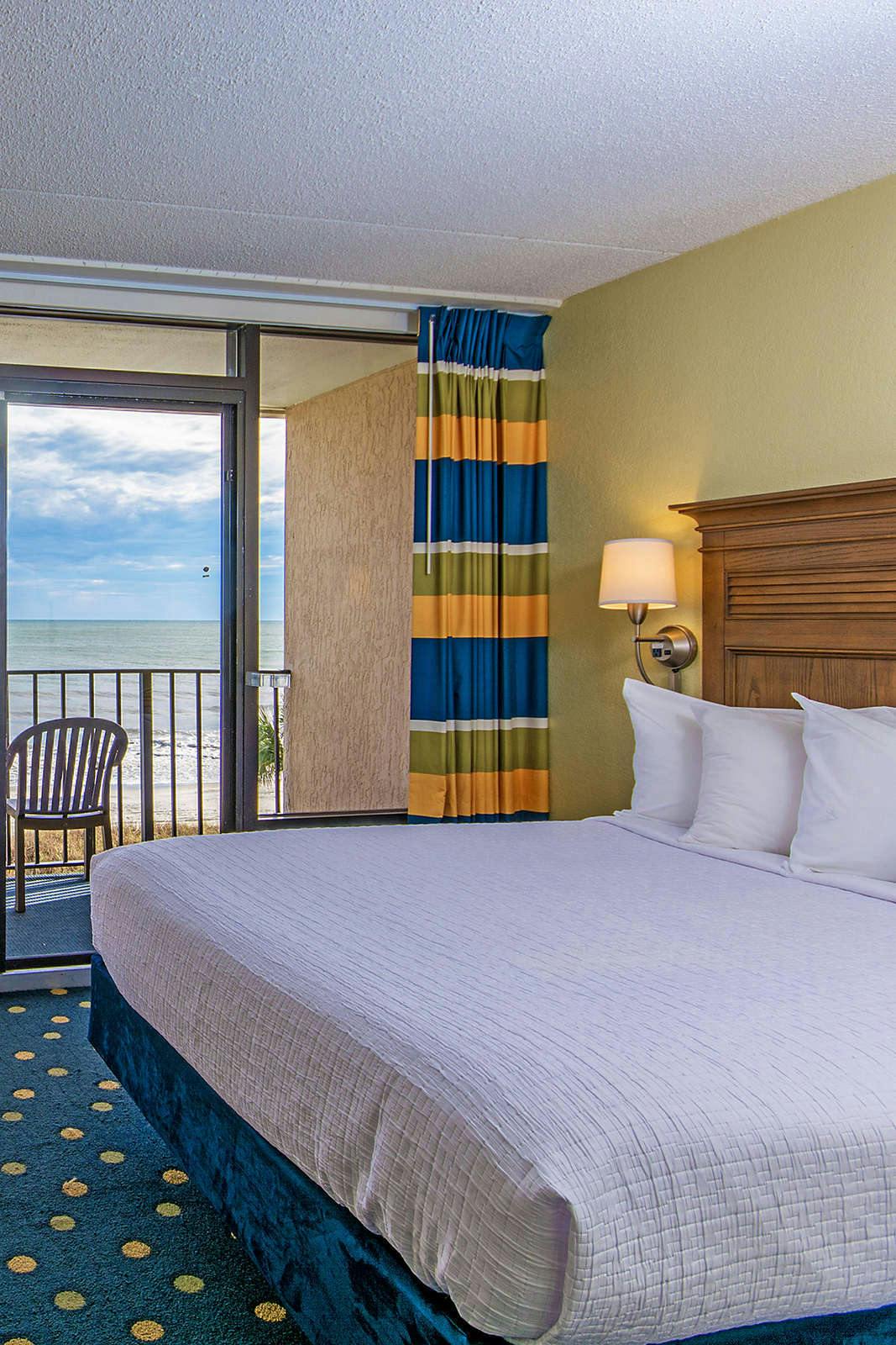 Hotel Compass Cove Oceanfront Resort photo 1