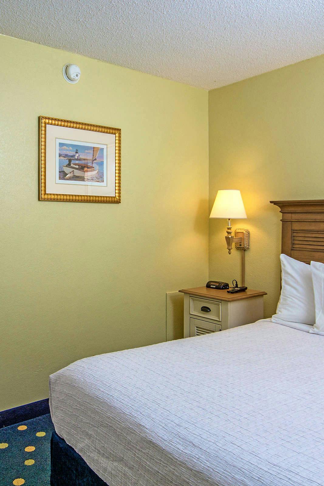 Hotel Compass Cove Oceanfront Resort photo 2