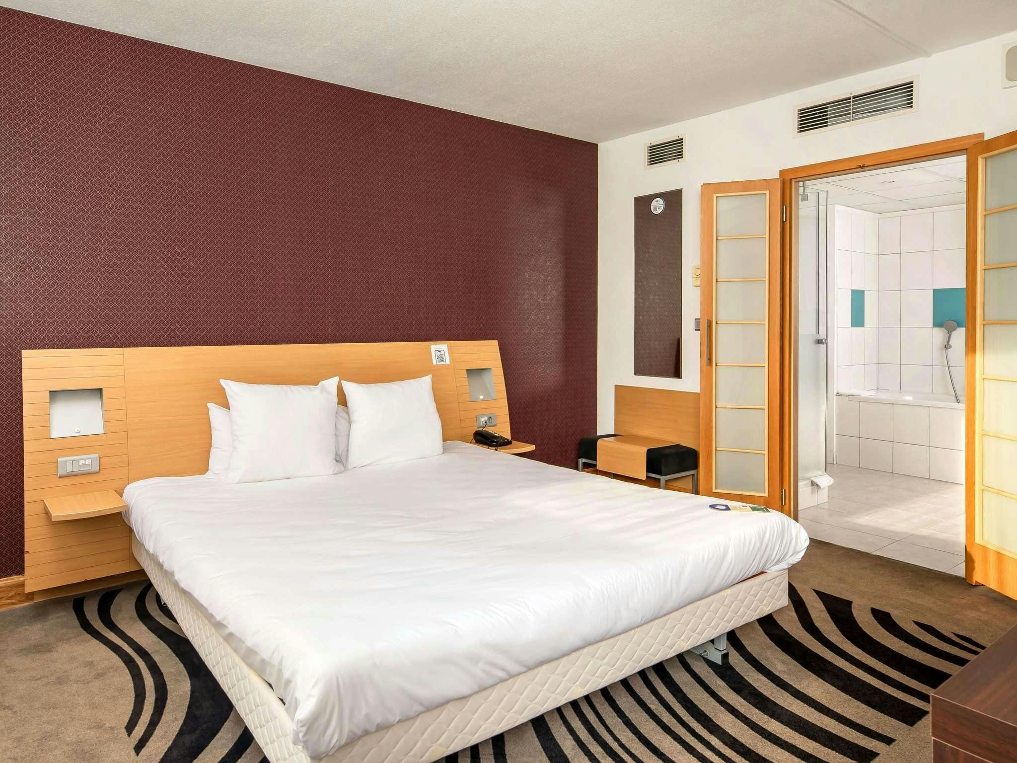 Hotel Novotel Krakow City West photo 5