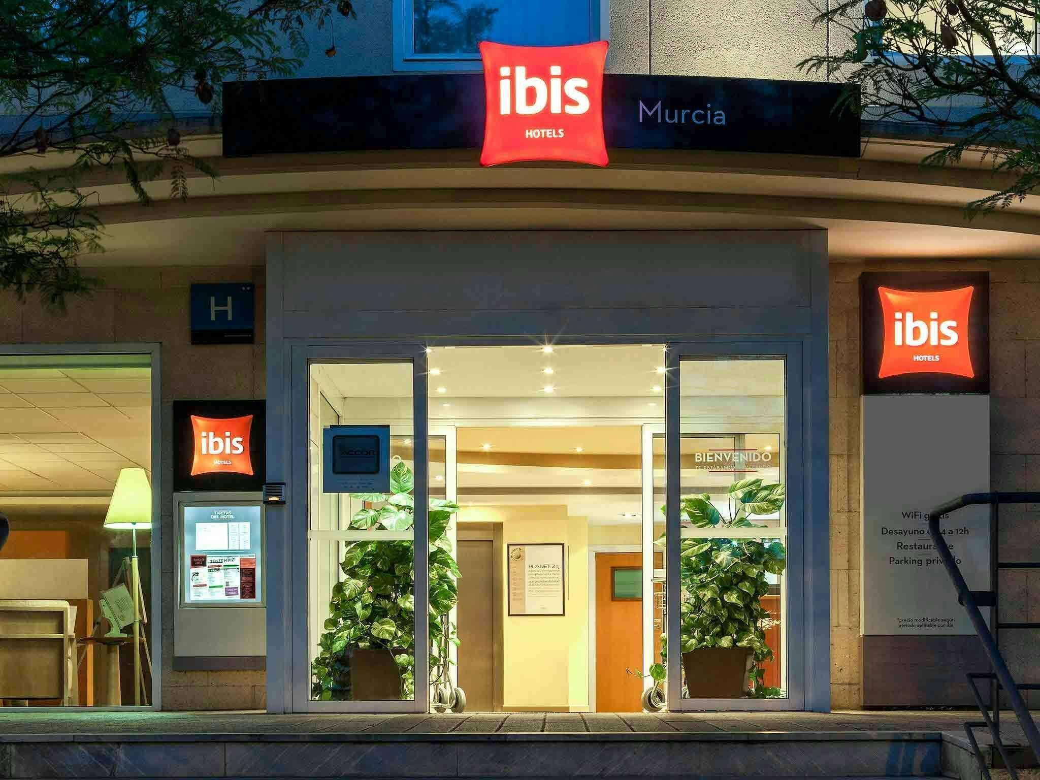 Hotel Ibis Murcia photo 1