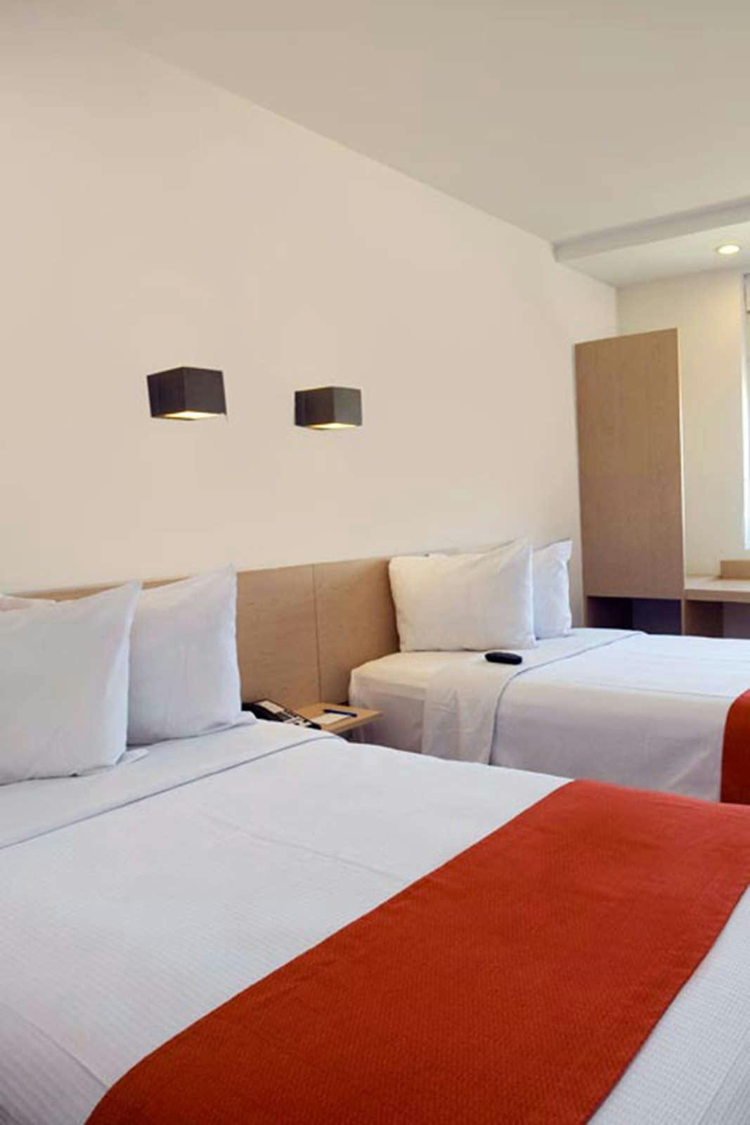 Hotel One San Luis Potosi Glorieta Juarez photo 1