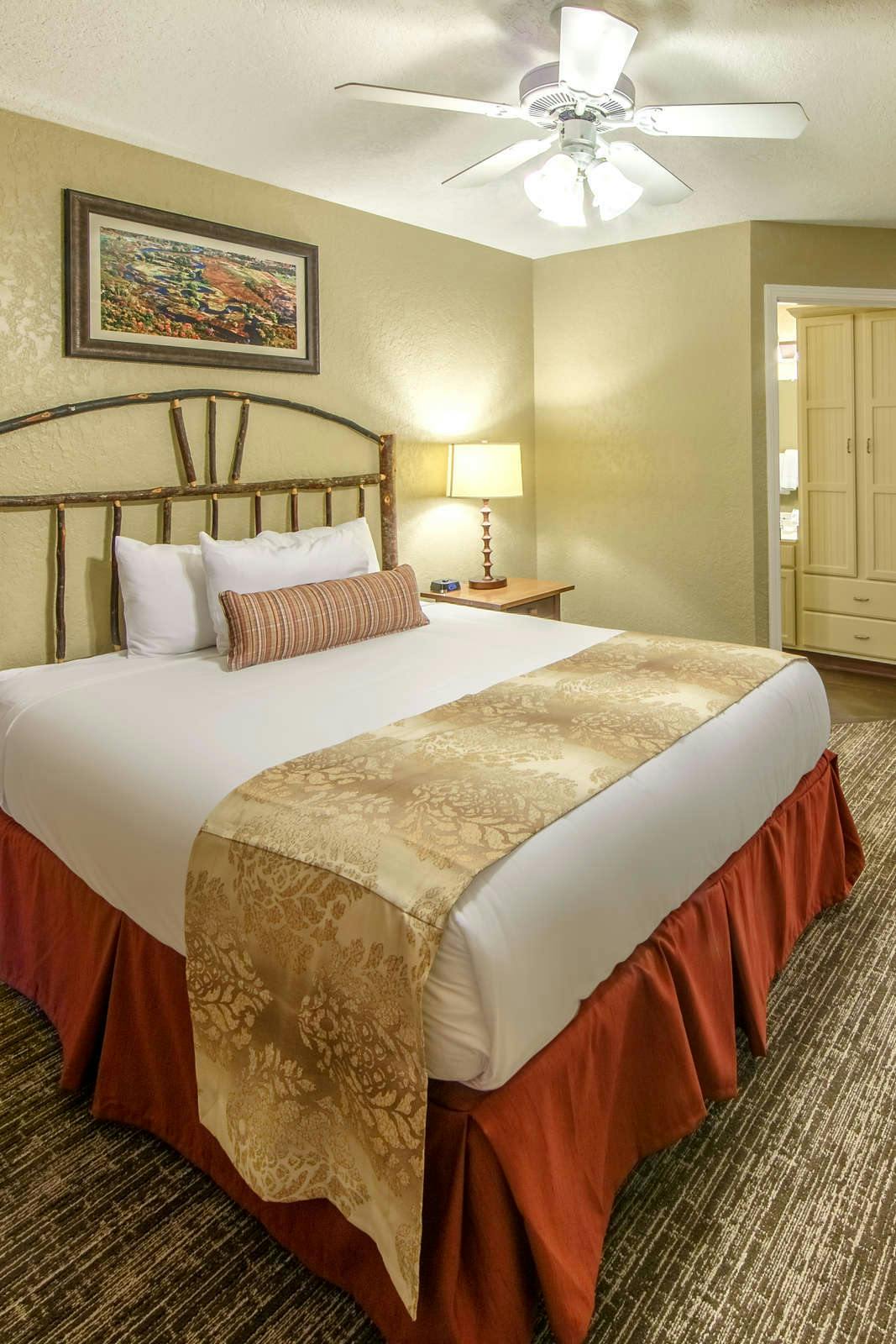 Hotel Holiday Inn Club Vacations Oak N' Spruce Resort photo 1