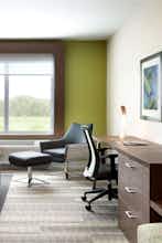 Hotel Holiday Inn Express & Suites Macon North photo 5